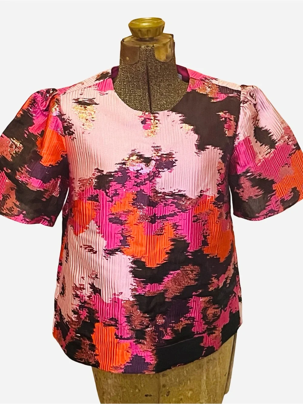 Tuckernuck Pomander Place Lyla Jacquard Puff Sleeve Blouse Pink Red Lurex S